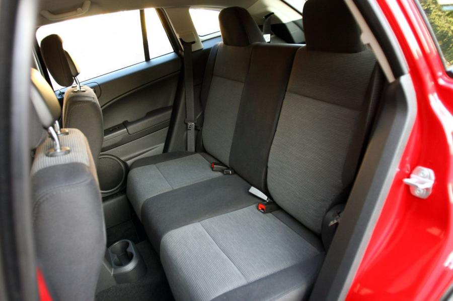  Dodge Caliber Heat 2011 года  (фото 11 из 29)